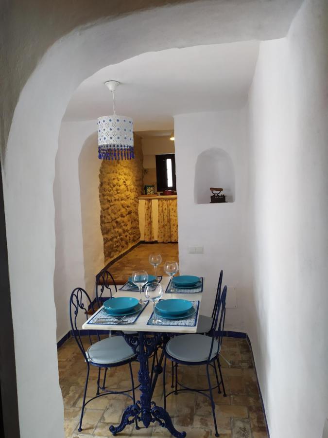El Escondite De Martina, Casa Rural Romantica Setenil De Las Bodegas エクステリア 写真